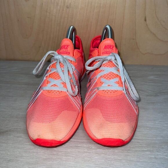 Nike Running Dual Fusion TR HIT Racer Pink/ White 898469-600 Women's 6.5 - Picture 2 of 10